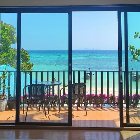 Lipe Sunrise Beach House Bagian luar foto